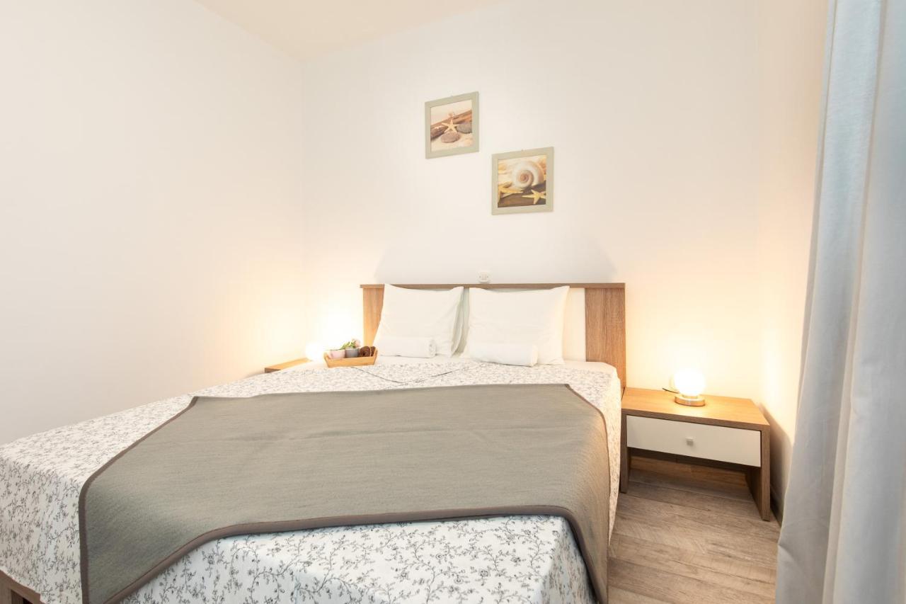 Apartments Doris, Krk Đảo Krk Ngoại thất bức ảnh