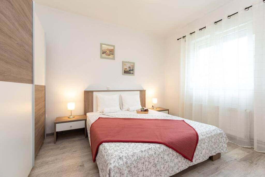 Apartments Doris, Krk Đảo Krk Ngoại thất bức ảnh