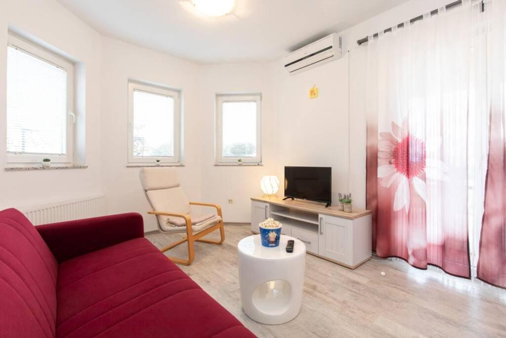 Apartments Doris, Krk Đảo Krk Ngoại thất bức ảnh